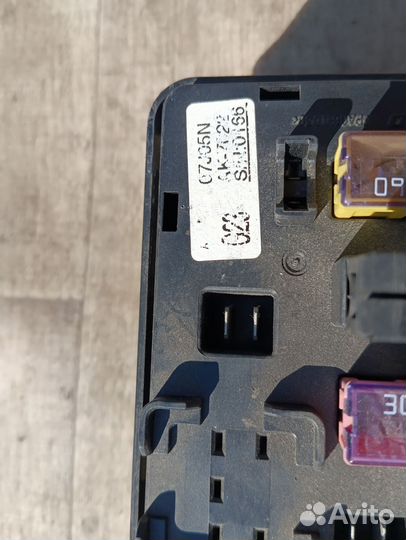 Блок предохранителей Kyron G23 07J05N