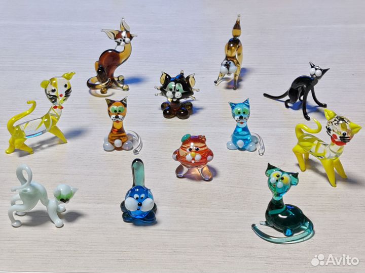 Фигурки из стекла