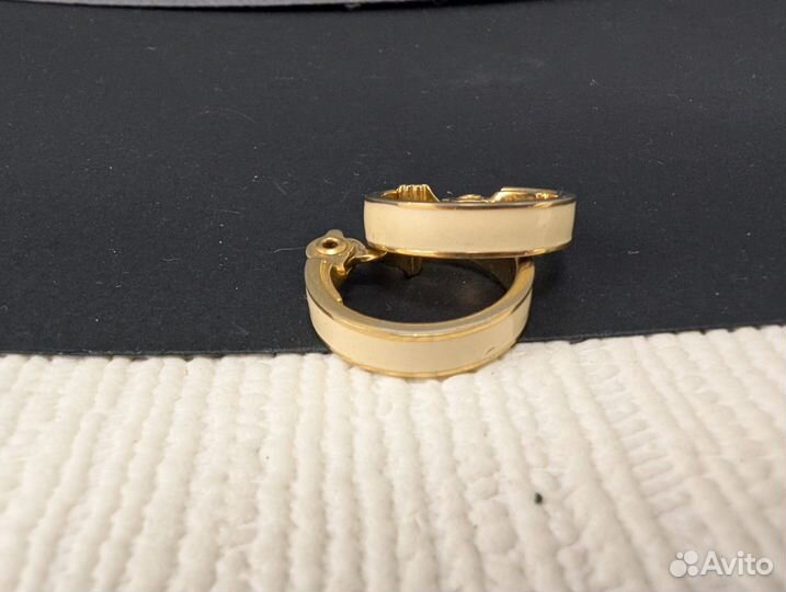 Monet. Клипсы колечки с эмалью винтажные