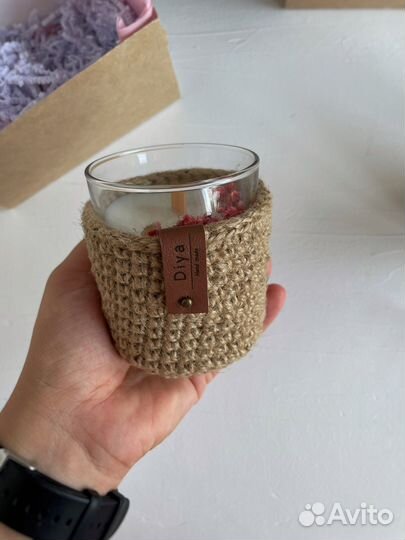 Ароматическая свеча в джутовой корзиночке