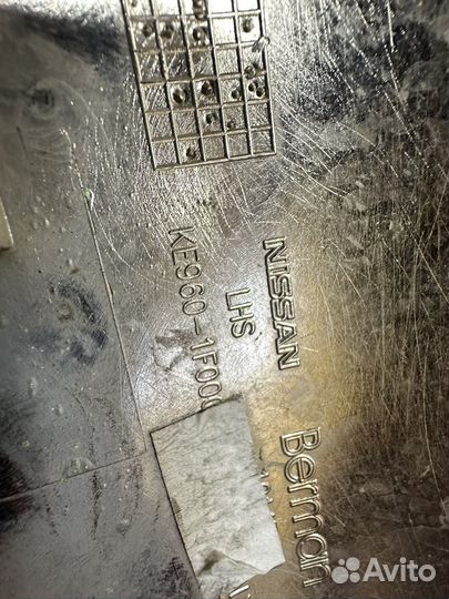 Корпус зеркала juke nissan