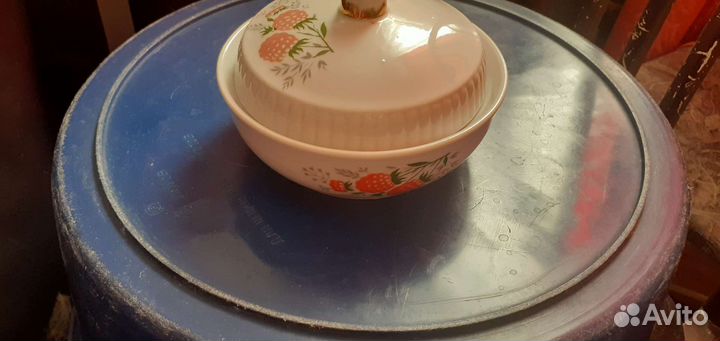 Посуда фарфоровая