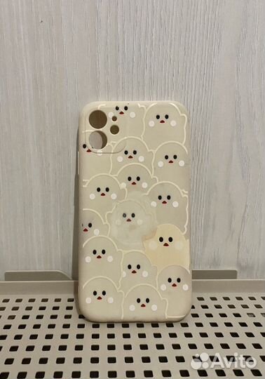 Чехол на iPhone 11