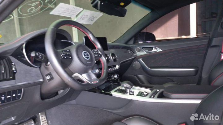 Авто на разбор Kia Stinger