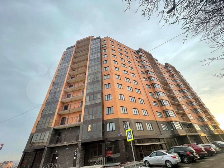 2-к. квартира, 70 м², 6/12 эт.