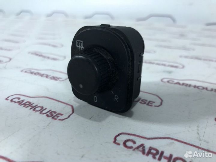 Кнопка (джойстик) регулировки зеркал Volkswagen