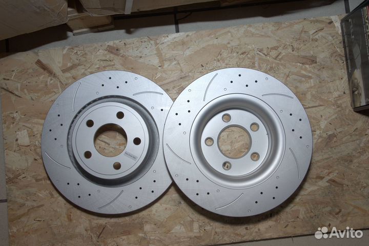 Передний тормозной диск PowerStop на Mustang