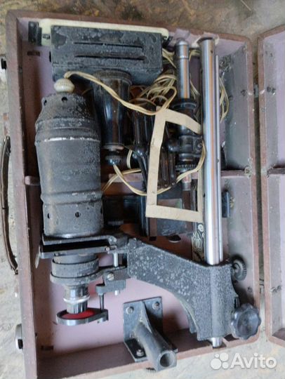 Фотоувеличитель упа 2. Год выпуска 1960