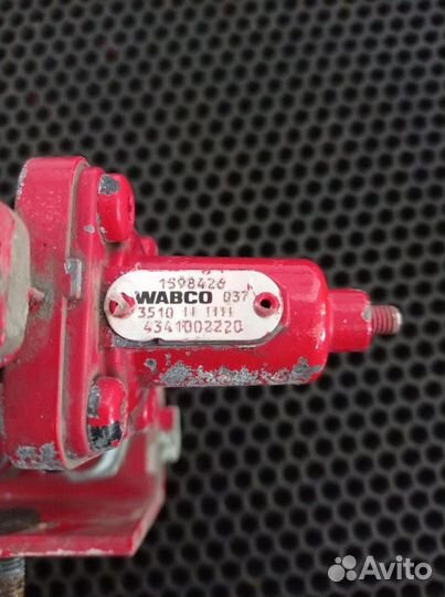 1598426 Распределитель тормозных сил