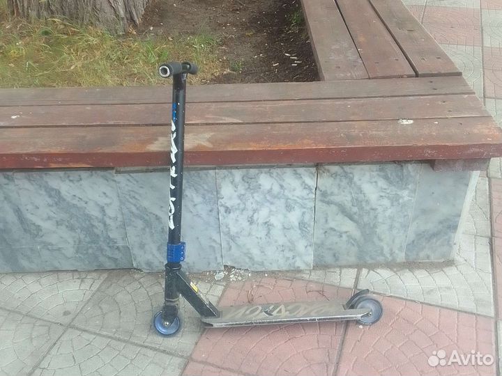 Самокат трюковой