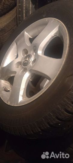 Bridgestone Blizzak Ice 20.5/60 R16