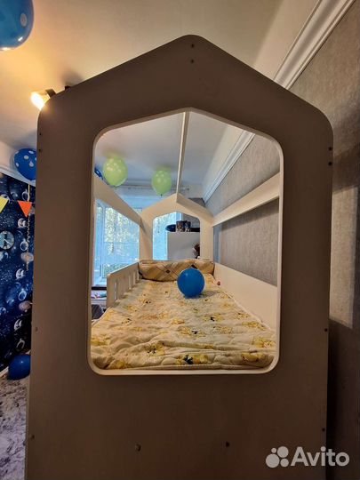 Двухярусная кровать детская