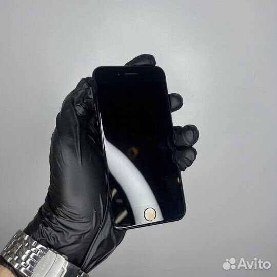 iPhone 7, 128 ГБ