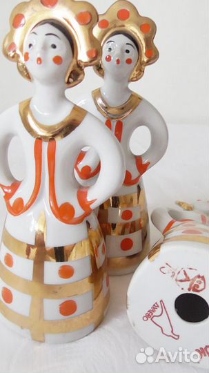 Статуэтки Дулево. Матрешки в кокошниках. 2 шт