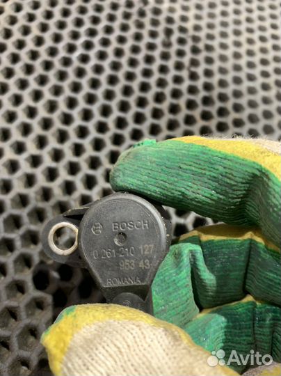 Датчик положения коленвала Чери Фора A21 Chery