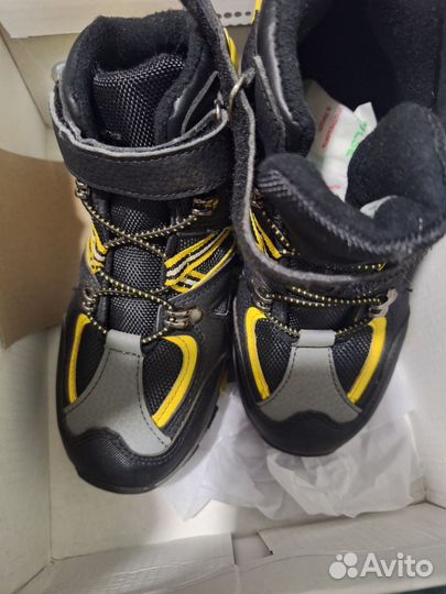 Ботинки демисезонные р-р 30