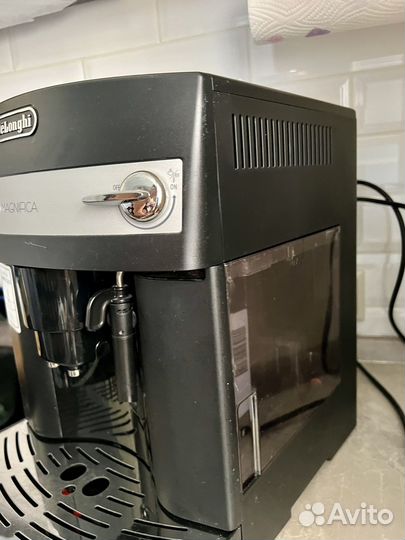 Кофемашина delonghi magnifica