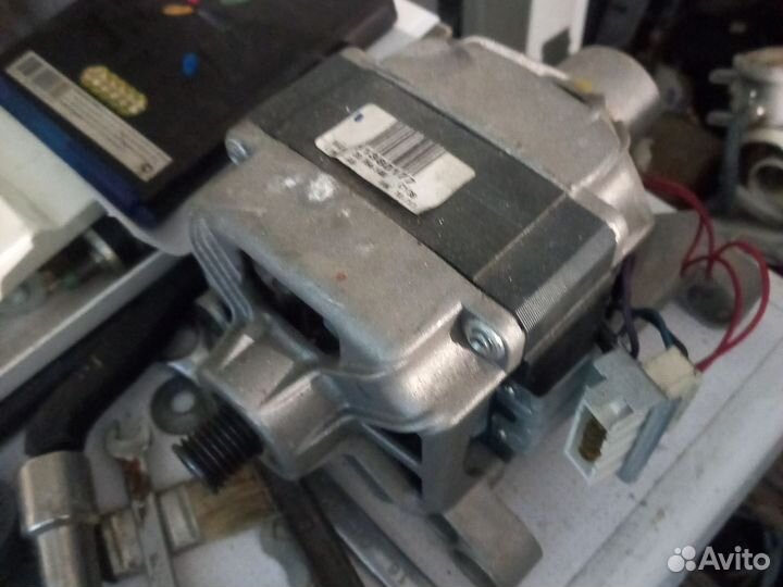Двигататель стиральной машины Leran