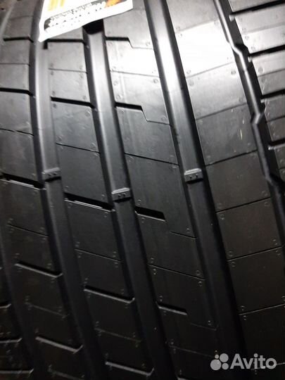 Hankook Ventus S1 Evo 3 SUV K127C 275/35 R22 и 315/30 R22 107Y
