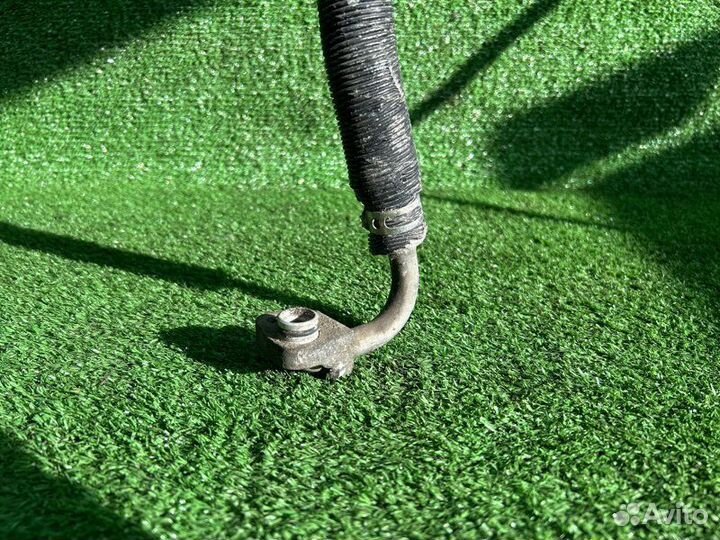 Трубка кондиционера Toyota Noah R60