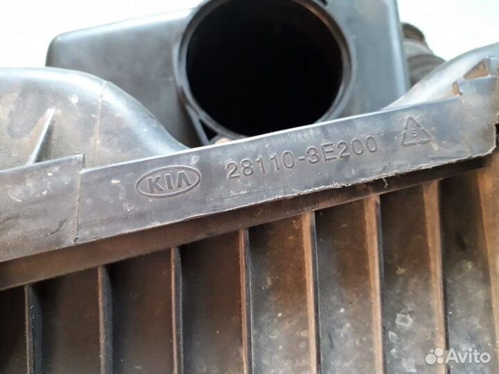 Корпус воздушного фильтра KIA Sorento