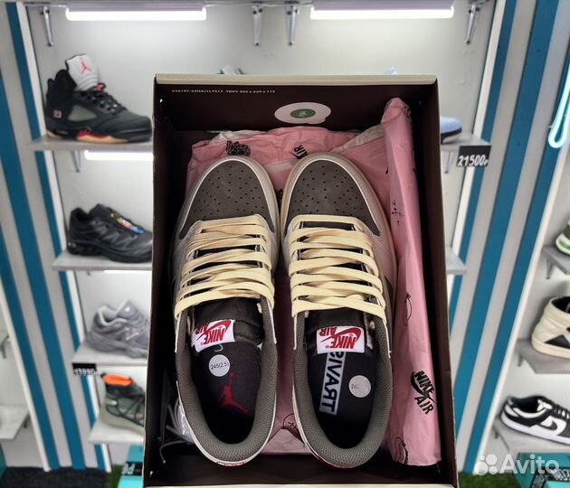 Кроссовки Air Jordan 1 Low x Travis Scott оригинал