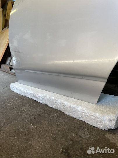 Дверь задняя на приору седан