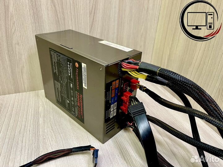 Блок питания 1000W Thermaltake Toughpower