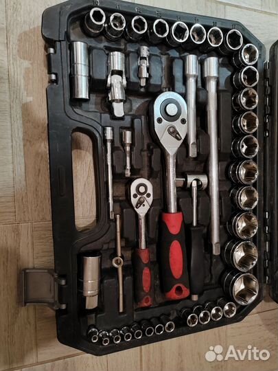 Набор инструментов бу