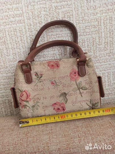 Сумка женская маленькая