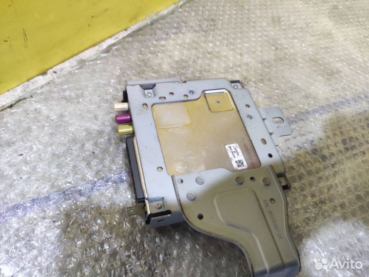 Блок электронный SOS Hyundai Sonata 7 LF