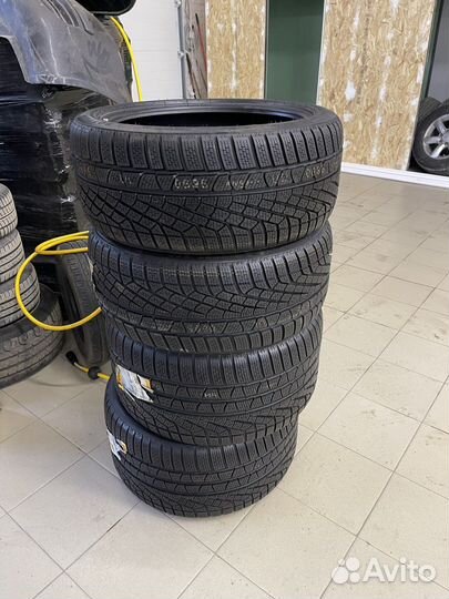 Pirelli Winter Sottozero Serie II 255/40 R19 и 285/35 R19