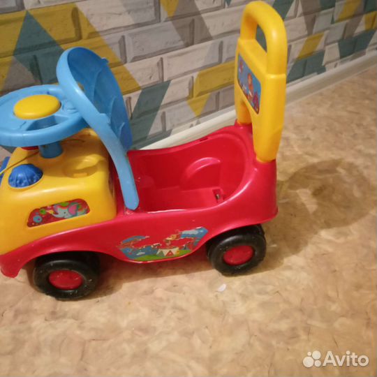 Машинка каталка