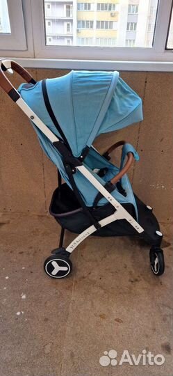 Прогулочная коляска yoya plus