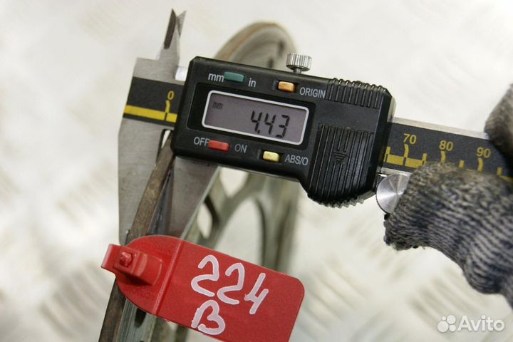 Диск тормозной задний Kawasaki ZZR400-1