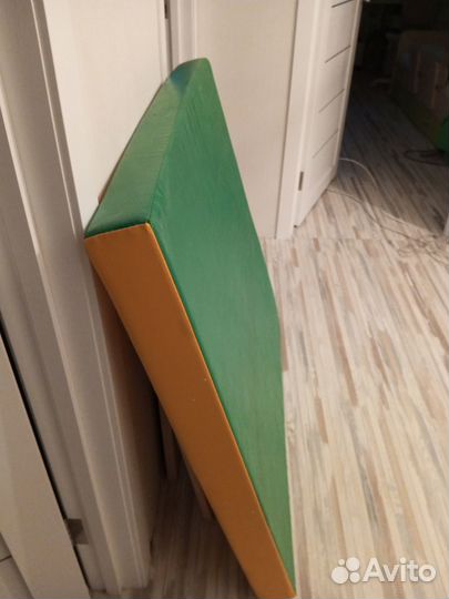 Мат гимнастический