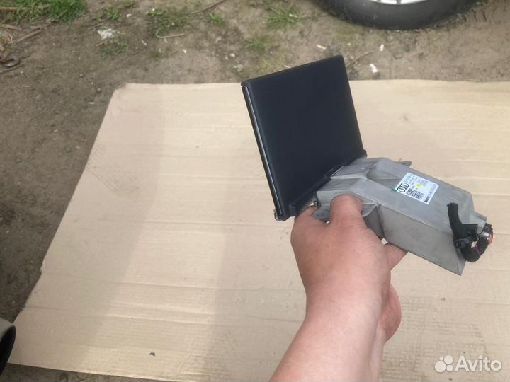 Дисплей монитор Audi Q2