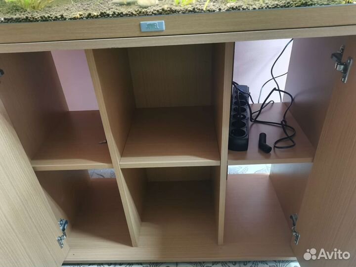 Аквариумный комплект Juwel 180л