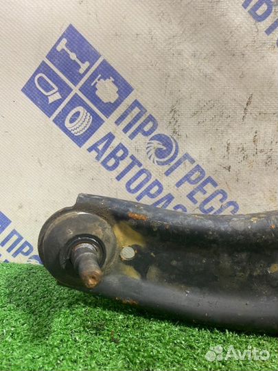 Рычаг подвески передний правый Kia Rio 3 седан 1.6