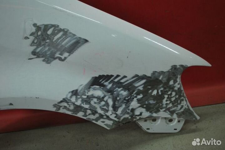 Крыло переднее правое Volkswagen Touran