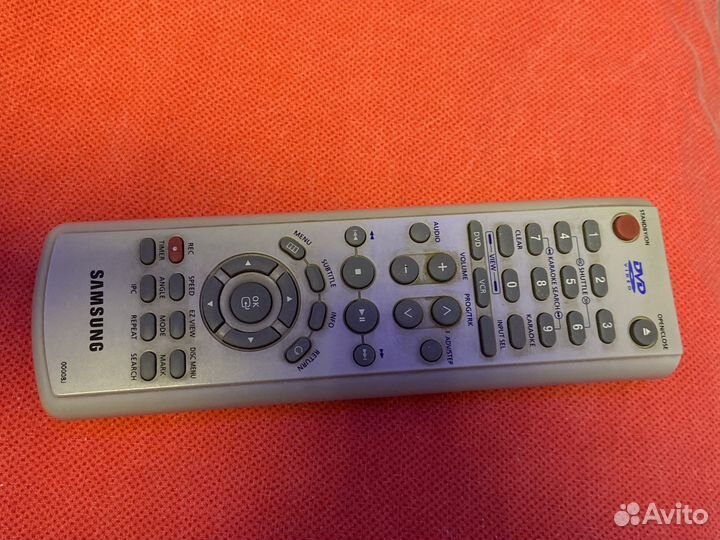 Видеомагнитофон VHS + DVD