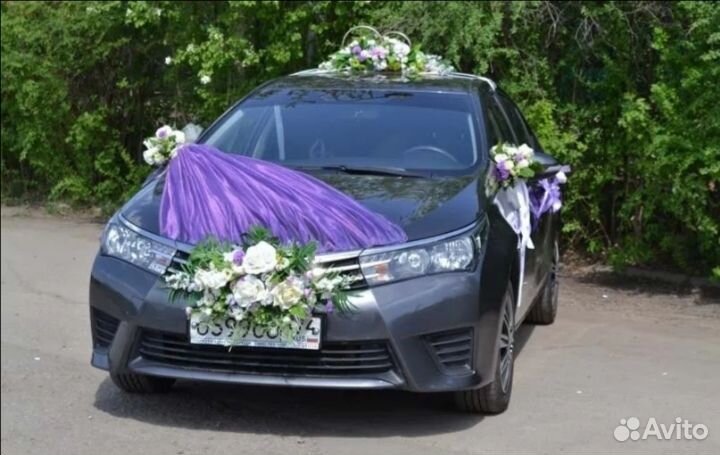 Украшение машины на свадьбу