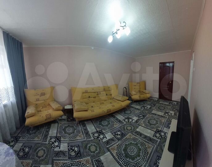 2-к. квартира, 52 м², 1/5 эт.