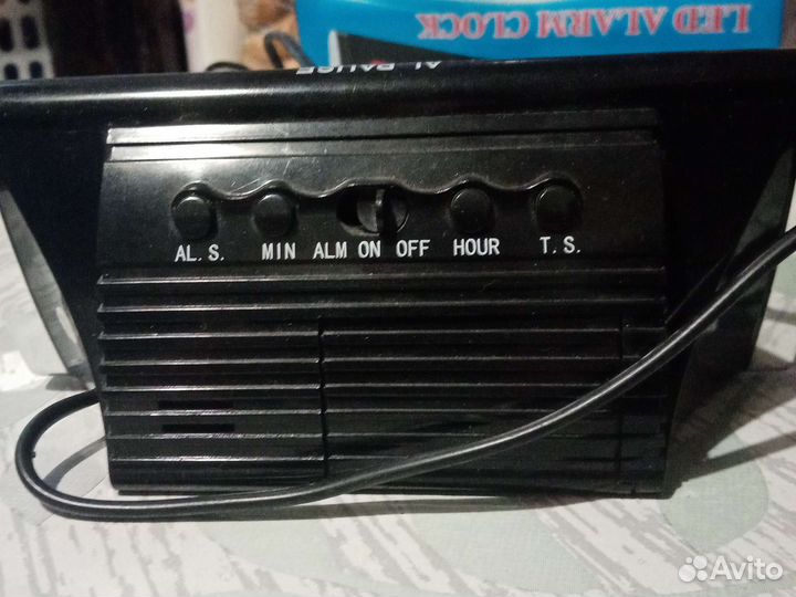 Часы электронные