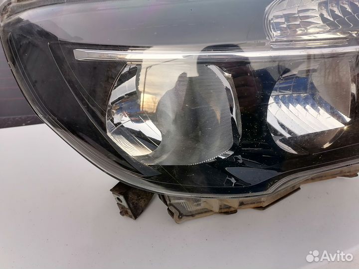 Фара правая LADA Vesta