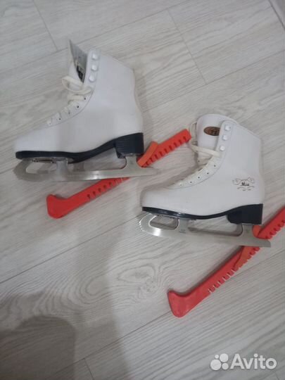 Коньки фигурные