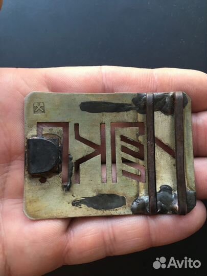 Пряжка иакг прорезная