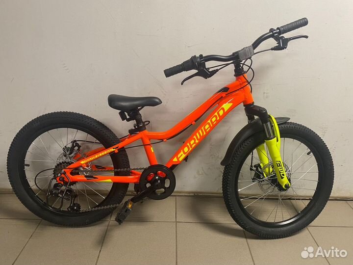 Велосипед Forward twister 20 2.0 disc (2021)