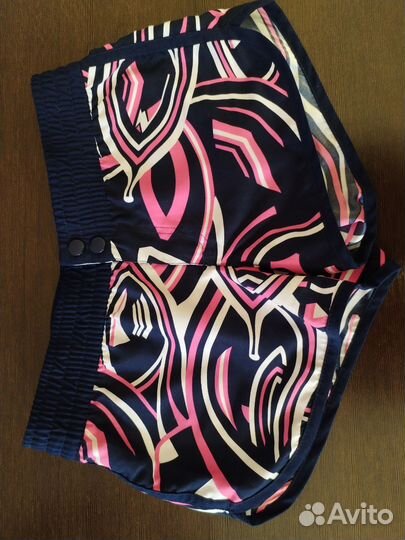 Женские шорты