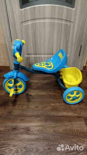 Велосипед детский трехколесный